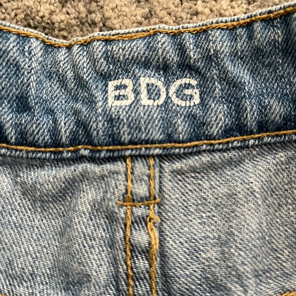 Urban Outfitters BDG High Rise Bleached Out Denim Shorts - Picture 6 of 12